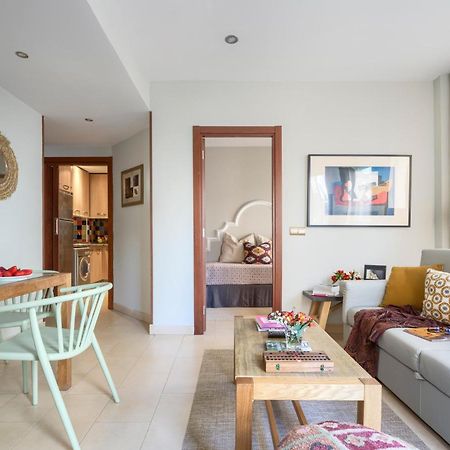 Apartamentos Suites Oficentro Μάλαγα Εξωτερικό φωτογραφία