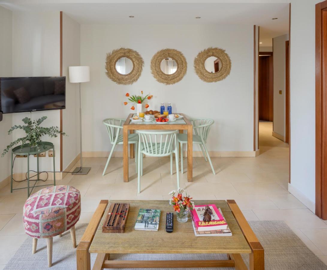 Apartamentos Suites Oficentro Μάλαγα Εξωτερικό φωτογραφία